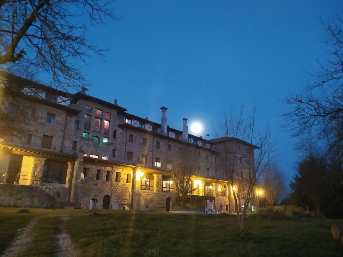 Balneario De Corconte 호텔 Cabanas de Virtus 외부 사진
