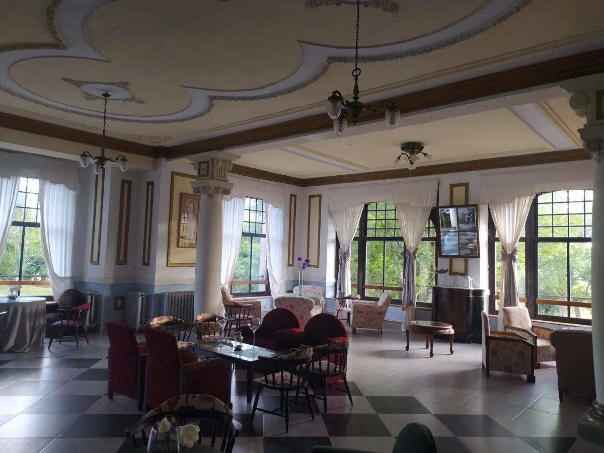 Balneario De Corconte 호텔 Cabanas de Virtus 외부 사진